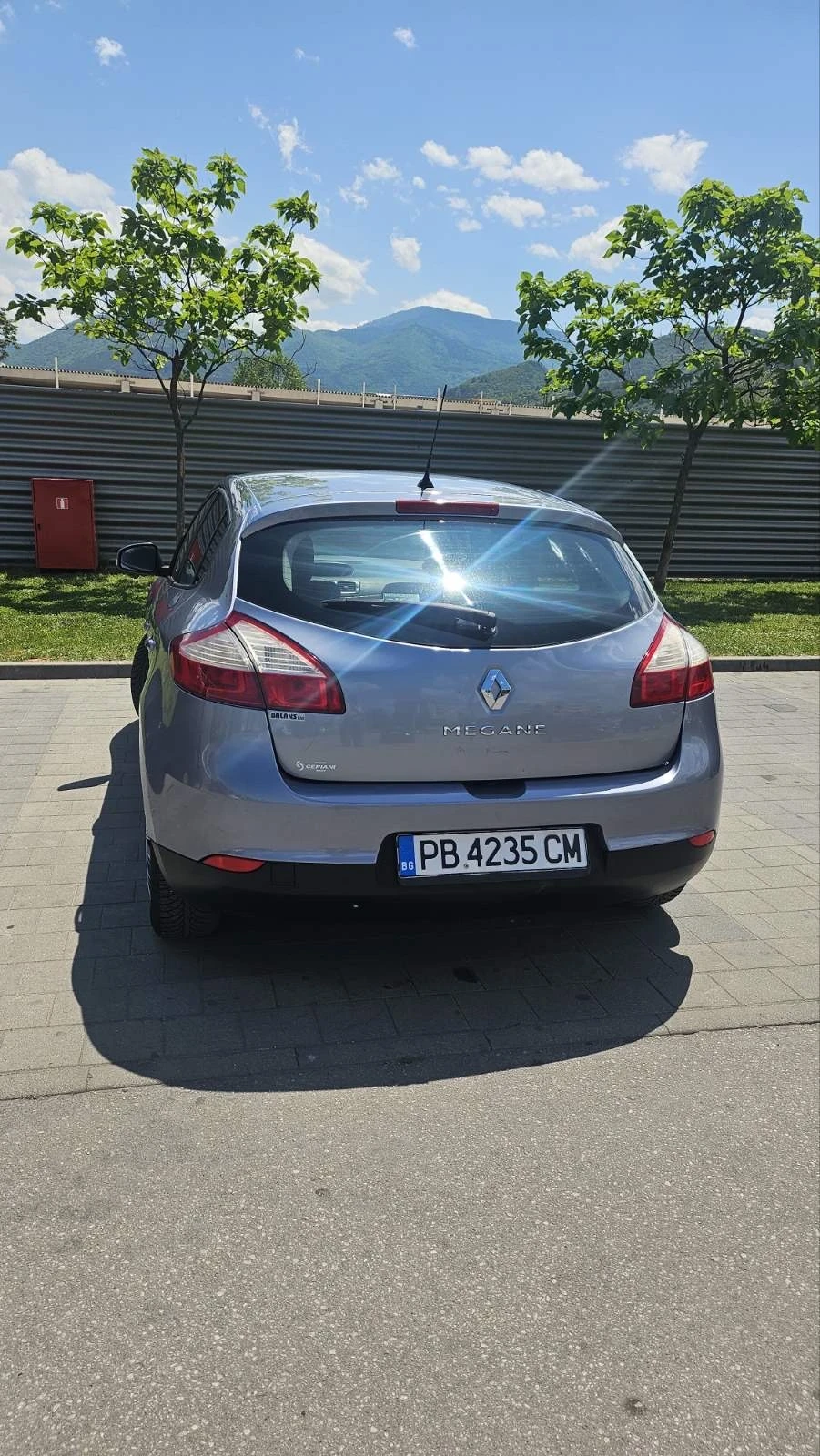 Renault Megane 1.6 LPG, снимка 6 - Автомобили и джипове - 54680780