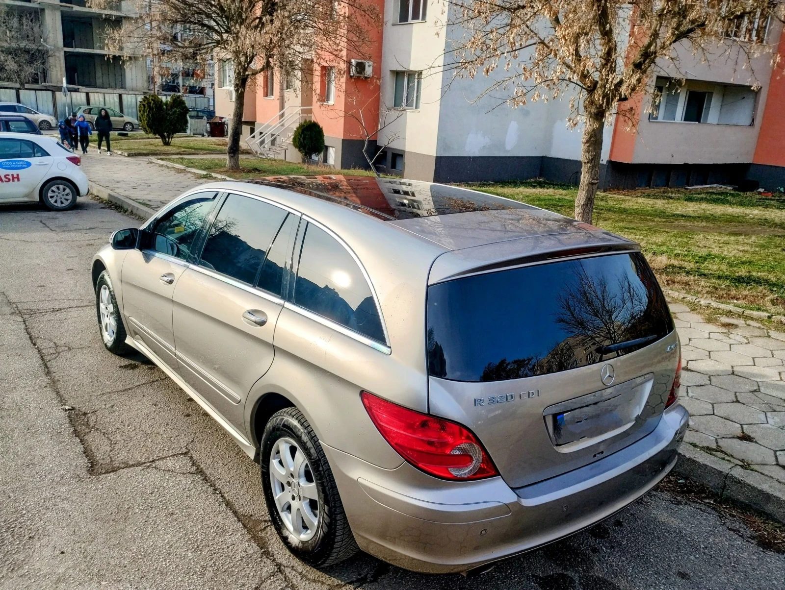 Mercedes-Benz R 320 Long, 6 seats, 4-MATIC, AIRMAIC, снимка 3 - Автомобили и джипове - 55224869