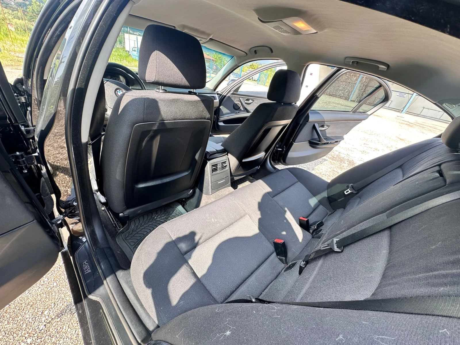 BMW 320, снимка 9 - Автомобили и джипове - 55407484
