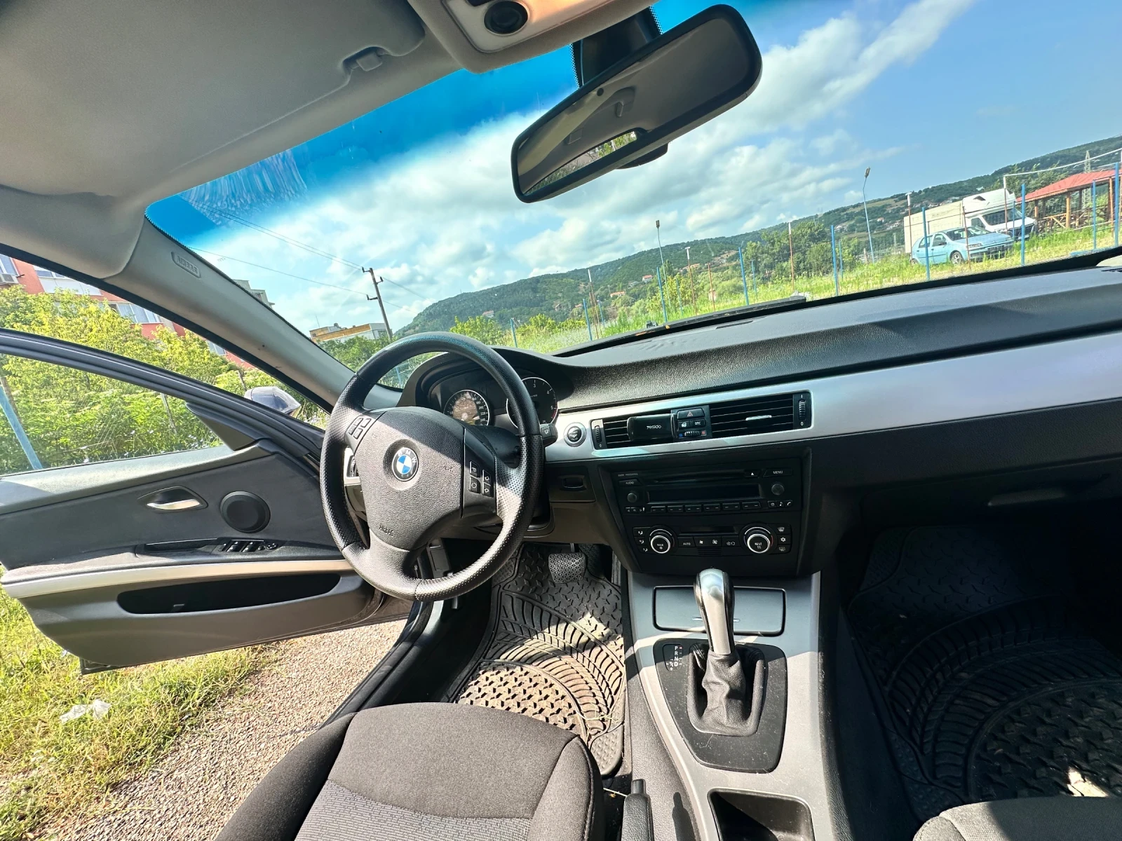 BMW 320, снимка 7 - Автомобили и джипове - 55407484