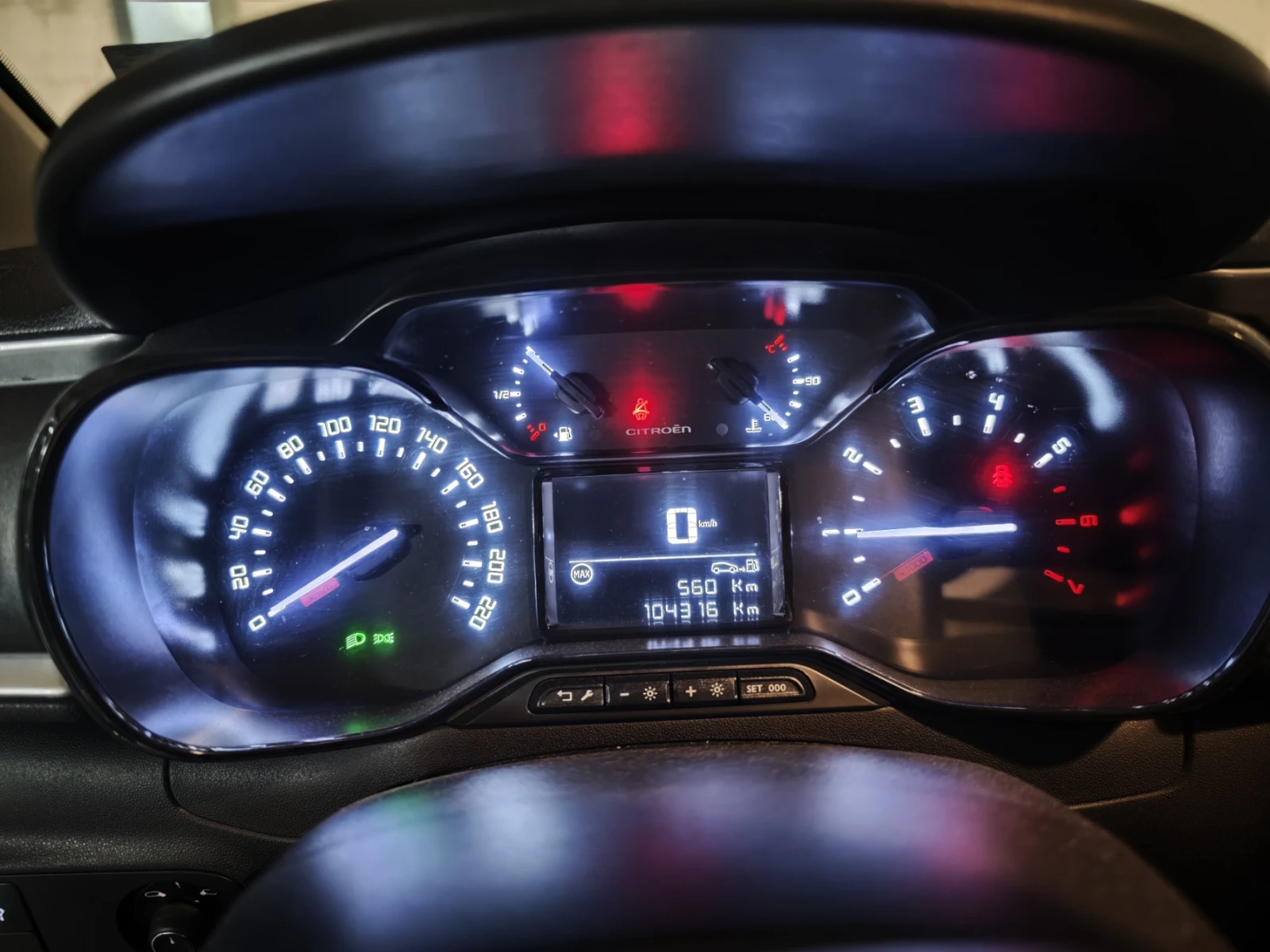 Citroen C3 1.2, снимка 8 - Автомобили и джипове - 55708860