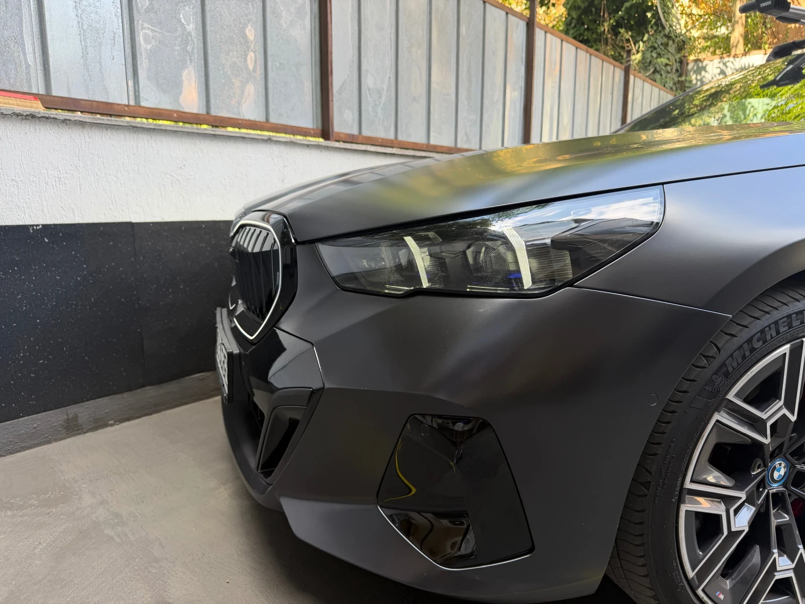 BMW 550 E xDrive M-sport, снимка 8 - Автомобили и джипове - 56719341
