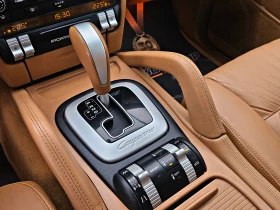 Porsche Cayenne 3.0TDI/SPORT/FACE/BOSE/AIRMATIC/TEMPOMAT/ШИБЕДАХ/L, снимка 12