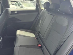 VW Taos * Comfortline * CARFAX * 2 КЛЮЧА * KEYLESS * , снимка 13