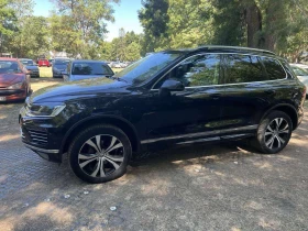 VW Touareg 3.0 TDI R-LINE, снимка 3