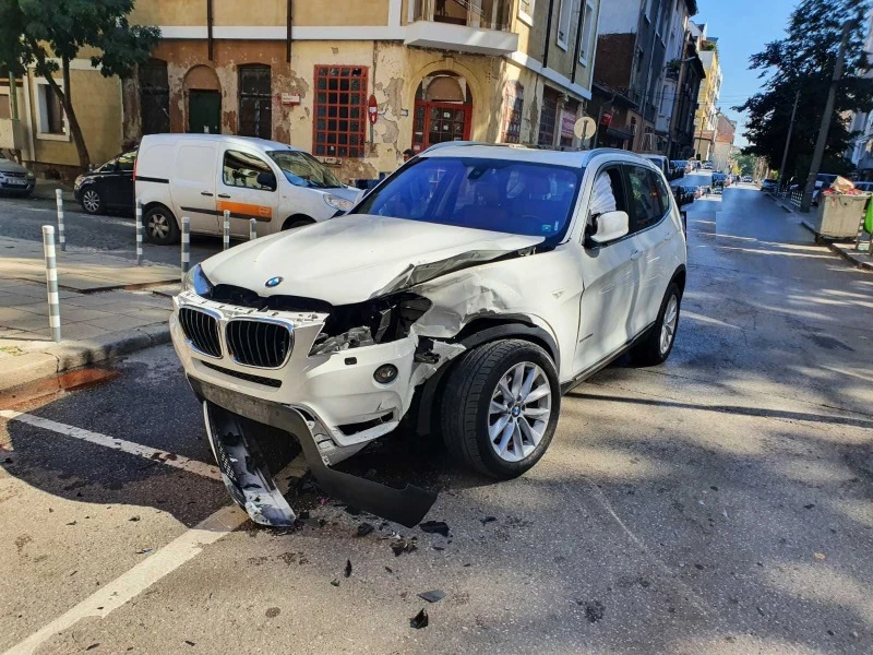 BMW X3 2,0dx, снимка 2 - Автомобили и джипове - 47287124