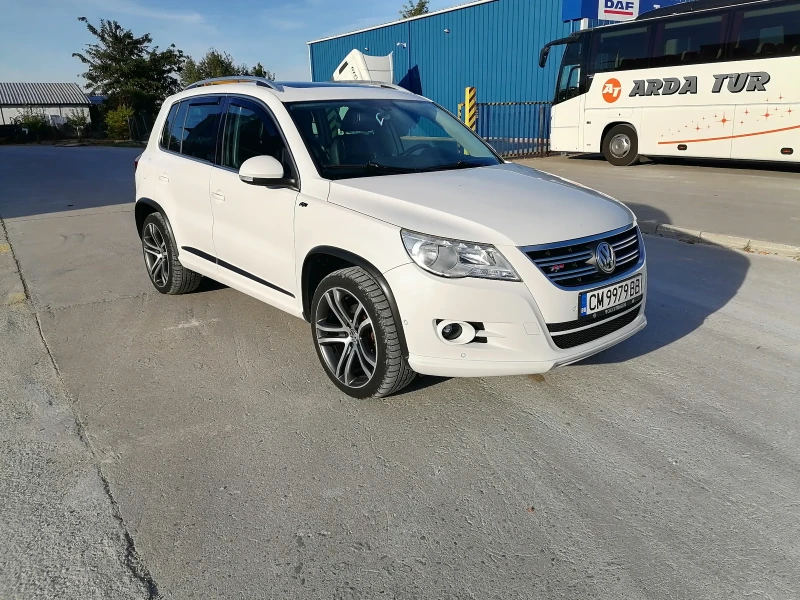 VW Tiguan АВТОМАТ 4Х4 , снимка 8 - Автомобили и джипове - 47451864