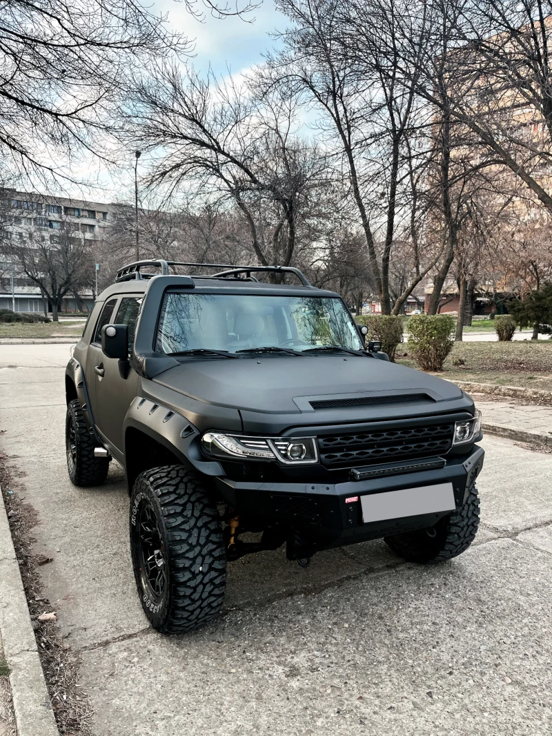 Toyota Fj cruiser, снимка 1 - Автомобили и джипове - 49217743