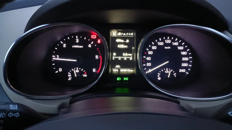 Hyundai Santa fe 4X4, снимка 4 - Автомобили и джипове - 52528989