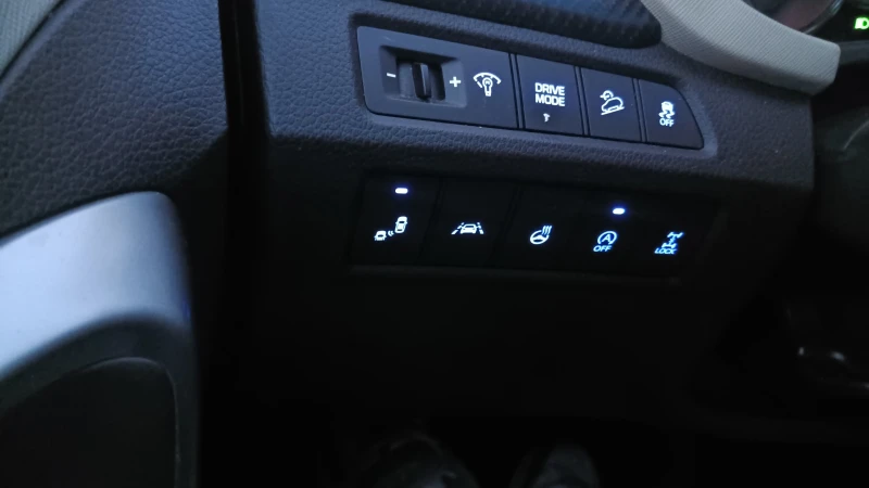 Hyundai Santa fe 4X4, снимка 7 - Автомобили и джипове - 52528989