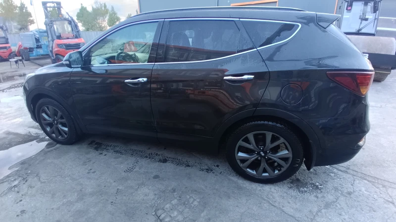 Hyundai Santa fe 4X4, снимка 3 - Автомобили и джипове - 52528989