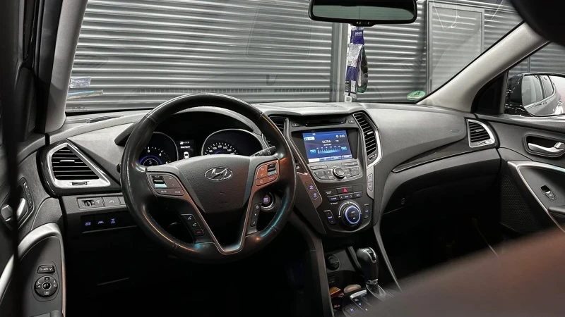 Hyundai Santa fe, снимка 3 - Автомобили и джипове - 52380721