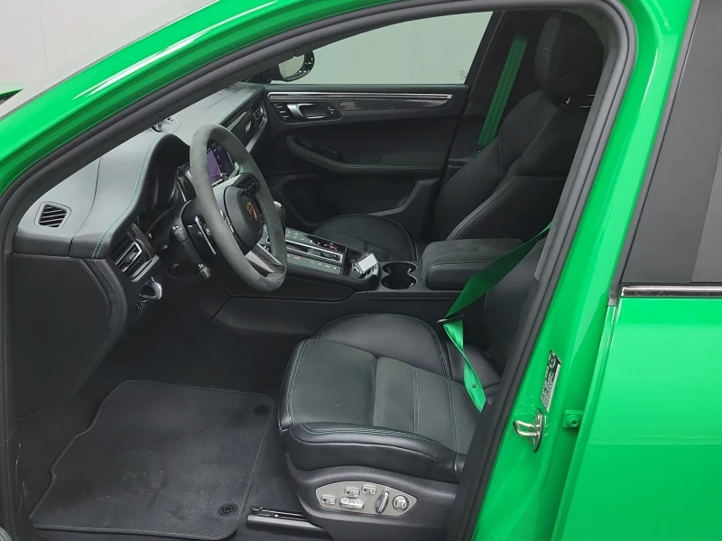 Porsche Macan * GTS* CARFAX * FULL, снимка 5 - Автомобили и джипове - 53244240