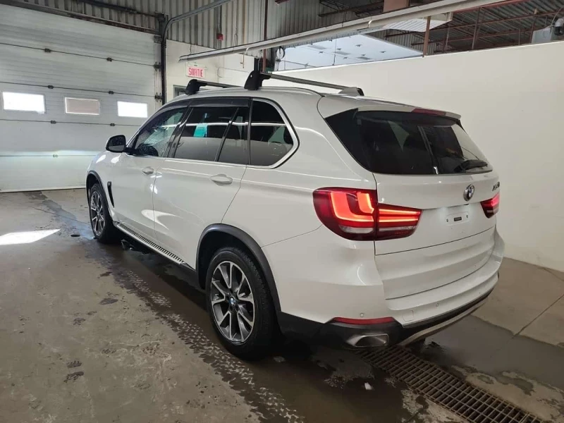 BMW X5 XDRIVE35I| PANO| ПОДГРЕВИ| ДВА КЛЮЧА| CARFAX, снимка 7 - Автомобили и джипове - 53557609