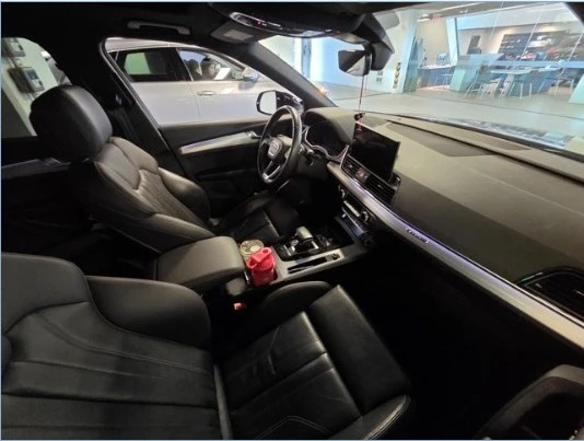 Audi Q5 2023 Progressiv * CARFAX * БЕЗ ПЪРВОНАЧАЛНА ВНОСКА - изображение 4