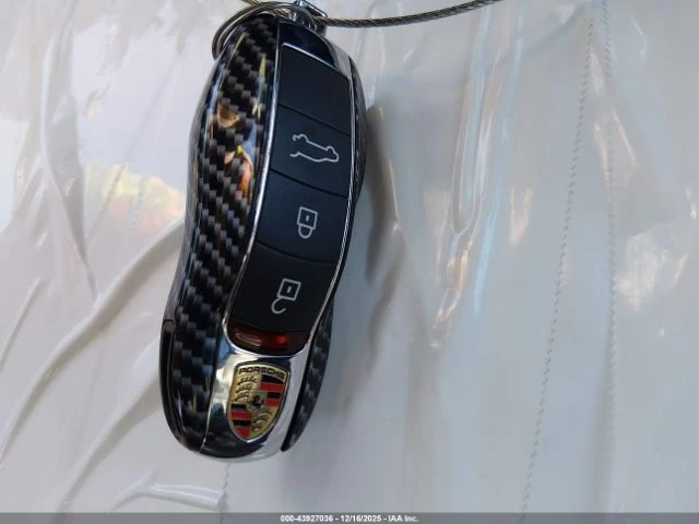 Porsche Macan ПОДГРЕВ* ПАНО* ОБДУХВАНЕ* KEYLESS* , снимка 11 - Автомобили и джипове - 52842529