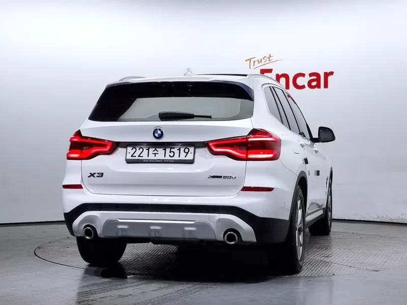 BMW X3 xDrive 20D - изображение 4