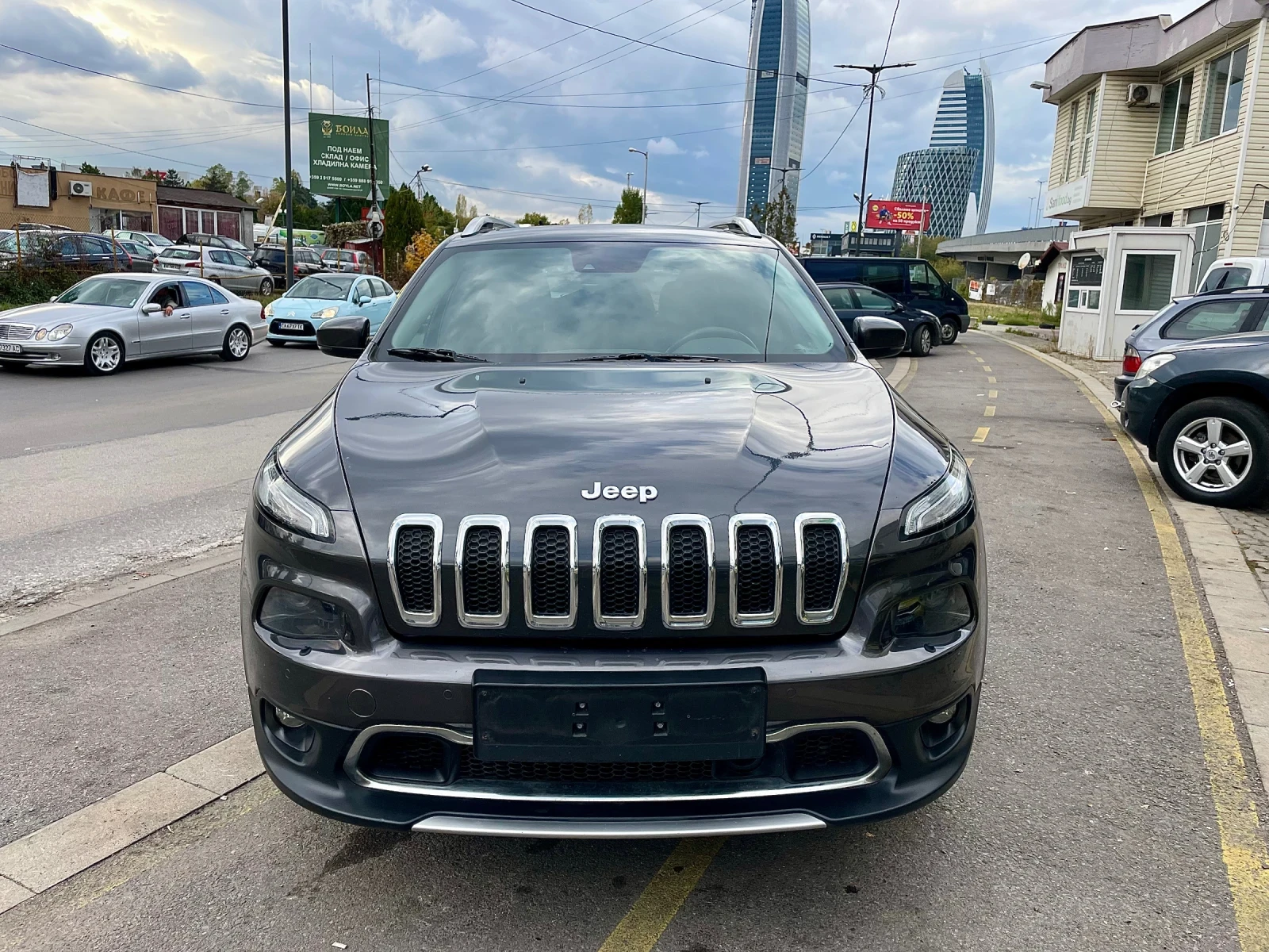 Jeep Cherokee Distronic///ПАНОРАМА///Обдухване///FULL, снимка 1