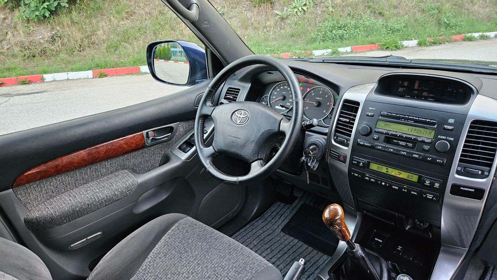 Toyota Land cruiser 3.0 D4d FACELIFT/KLIMATRONIK/6skorosti - изображение 10