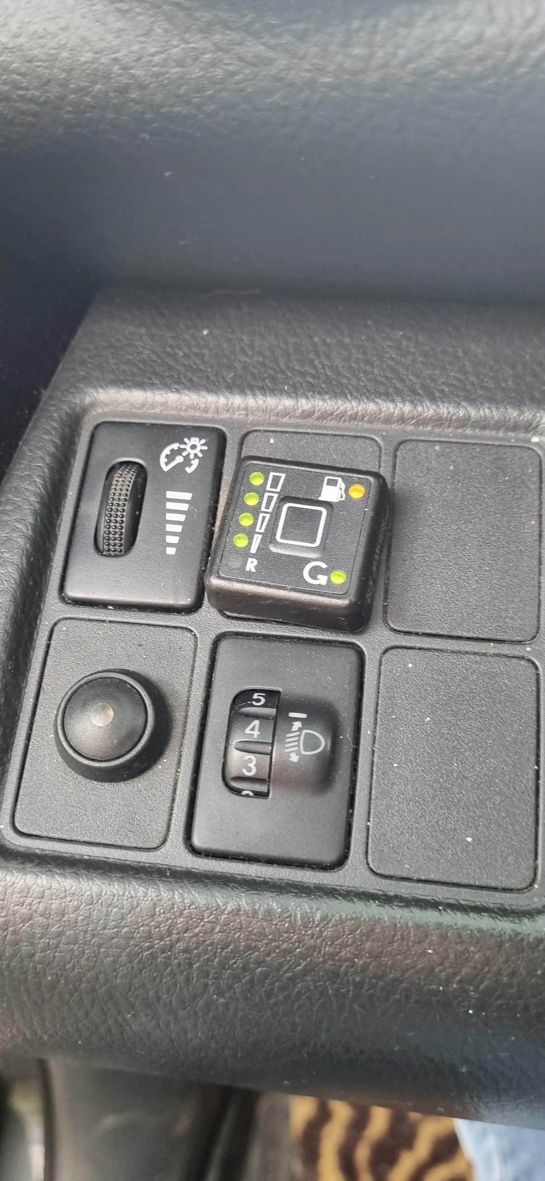 Toyota Rav4  - изображение 10