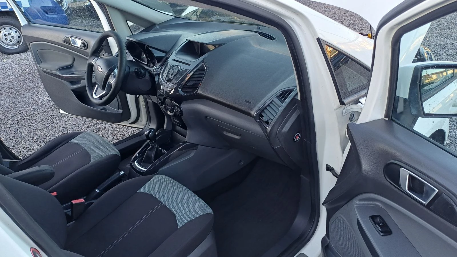 Ford EcoSport 1.5TDCI - изображение 10