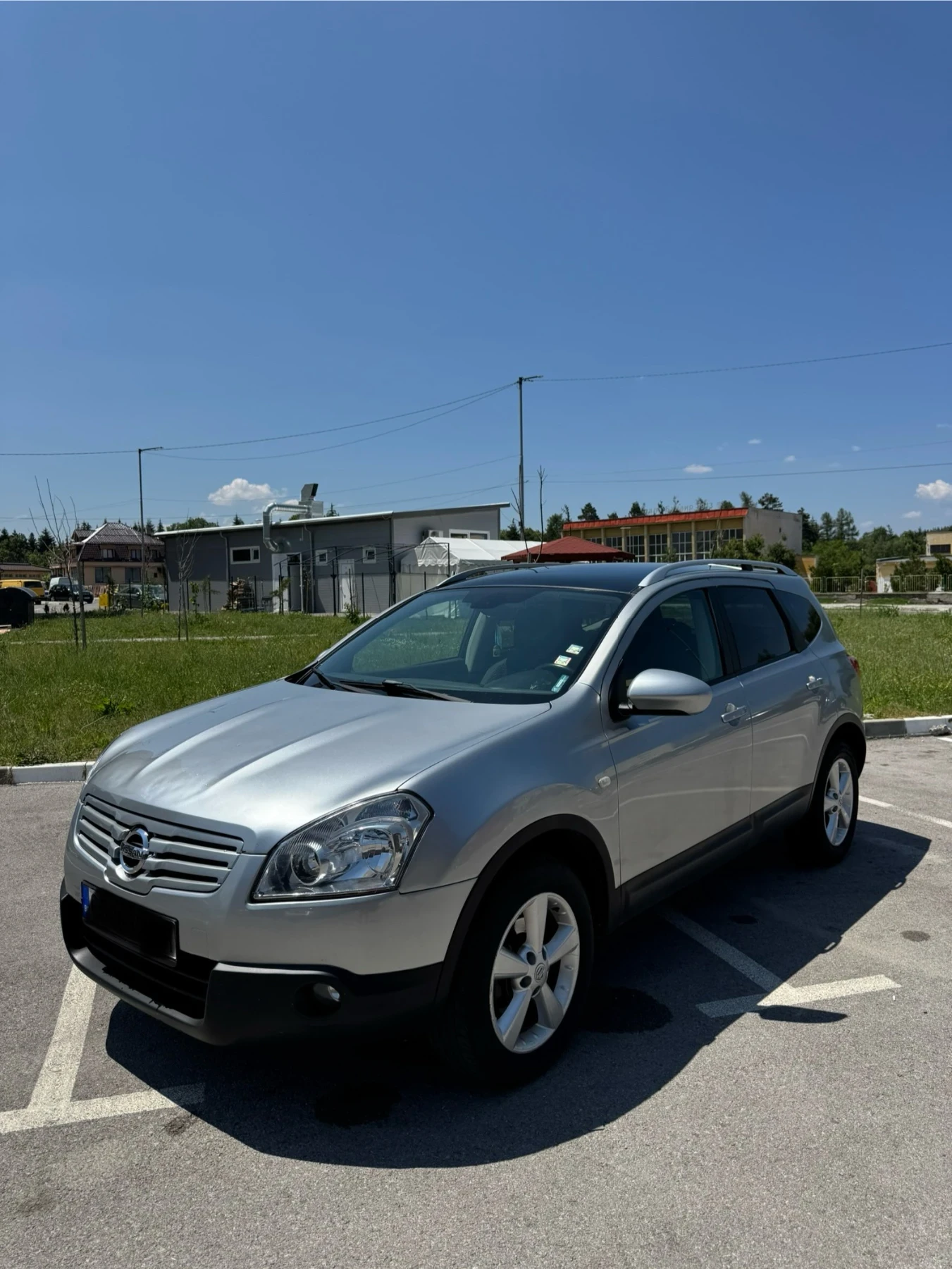 Nissan Qashqai + 2 2.0i, снимка 2 - Автомобили и джипове - 54090948