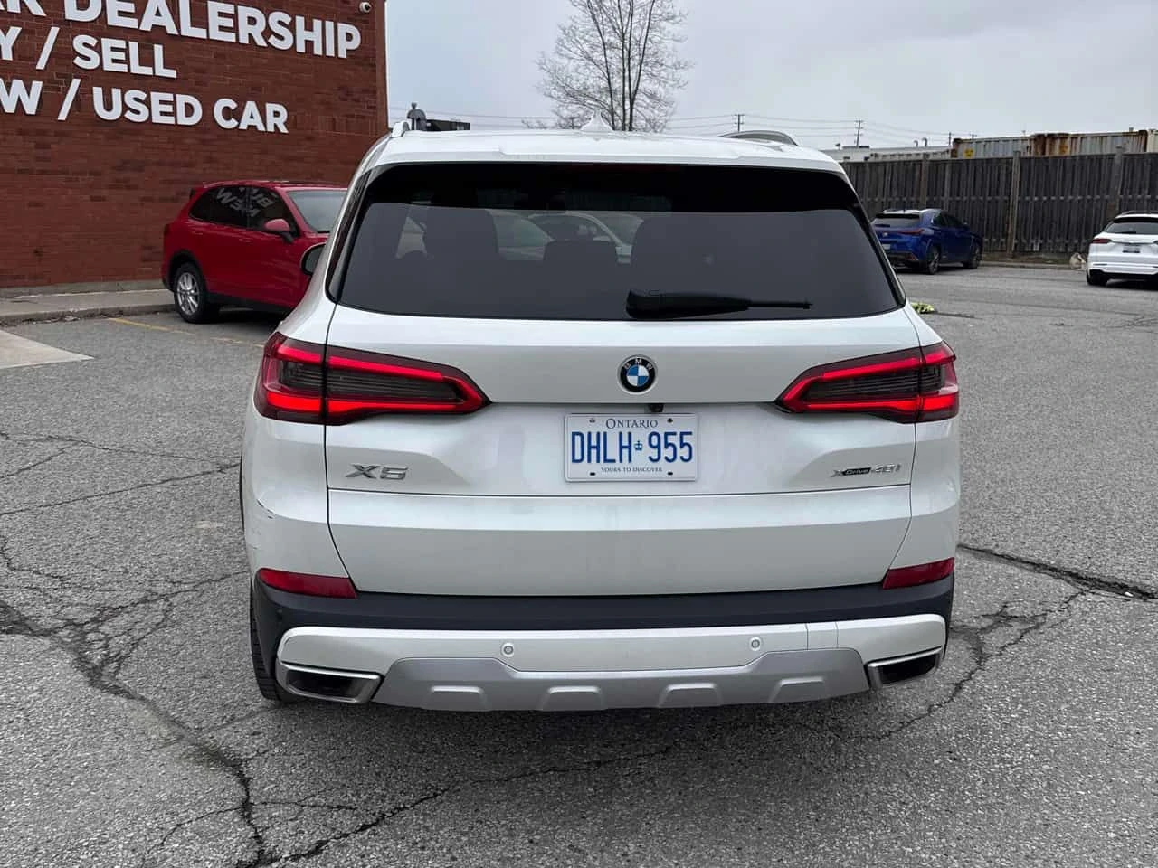 BMW X5 * xDrive40i * ЛИЦЕНЗИРАН ДИЛЪР * ПОДГРЕВ * КАМЕРА , снимка 4 - Автомобили и джипове - 54116271