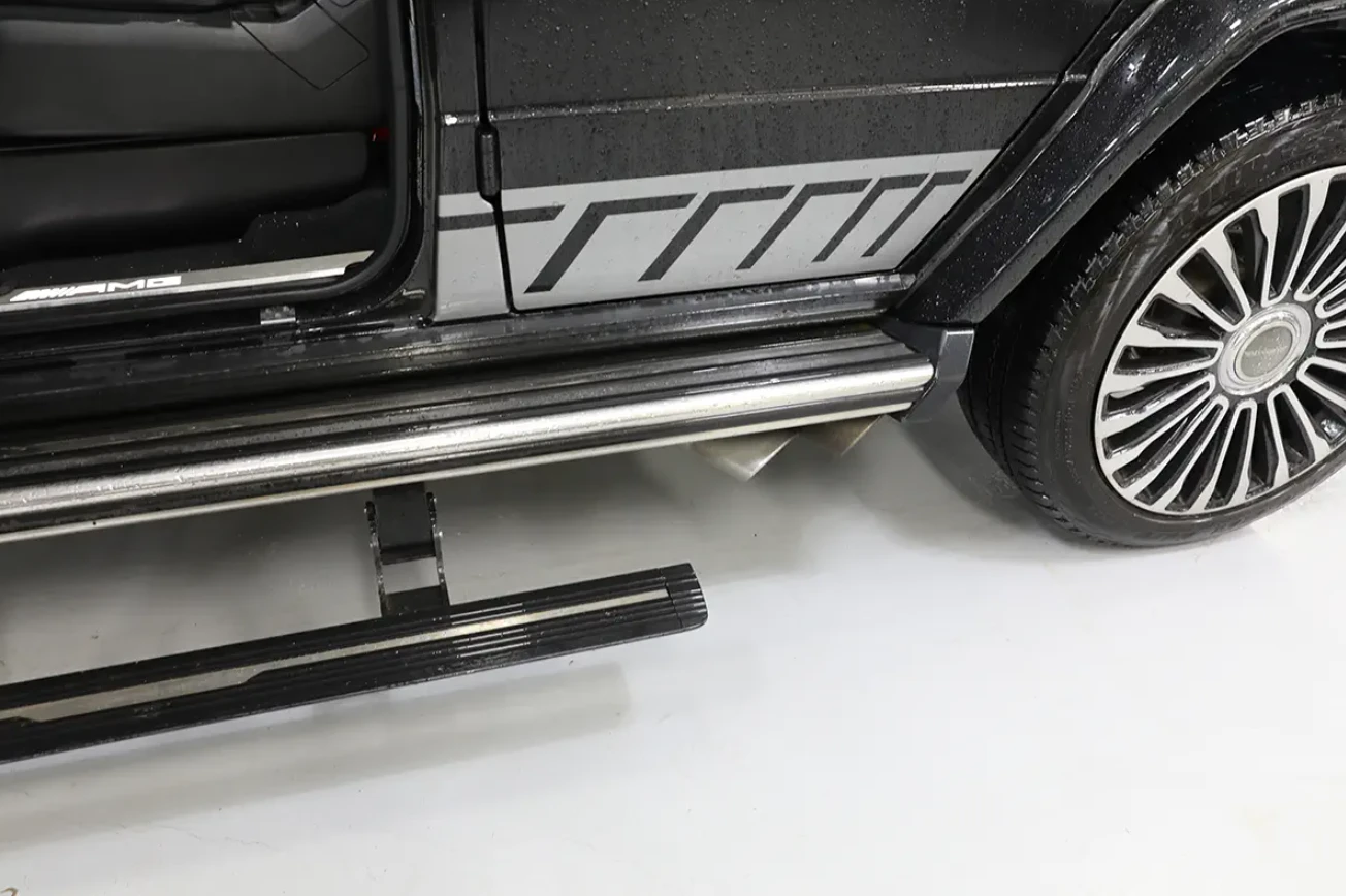 Mercedes-Benz G 65 AMG, снимка 2 - Автомобили и джипове - 54670779