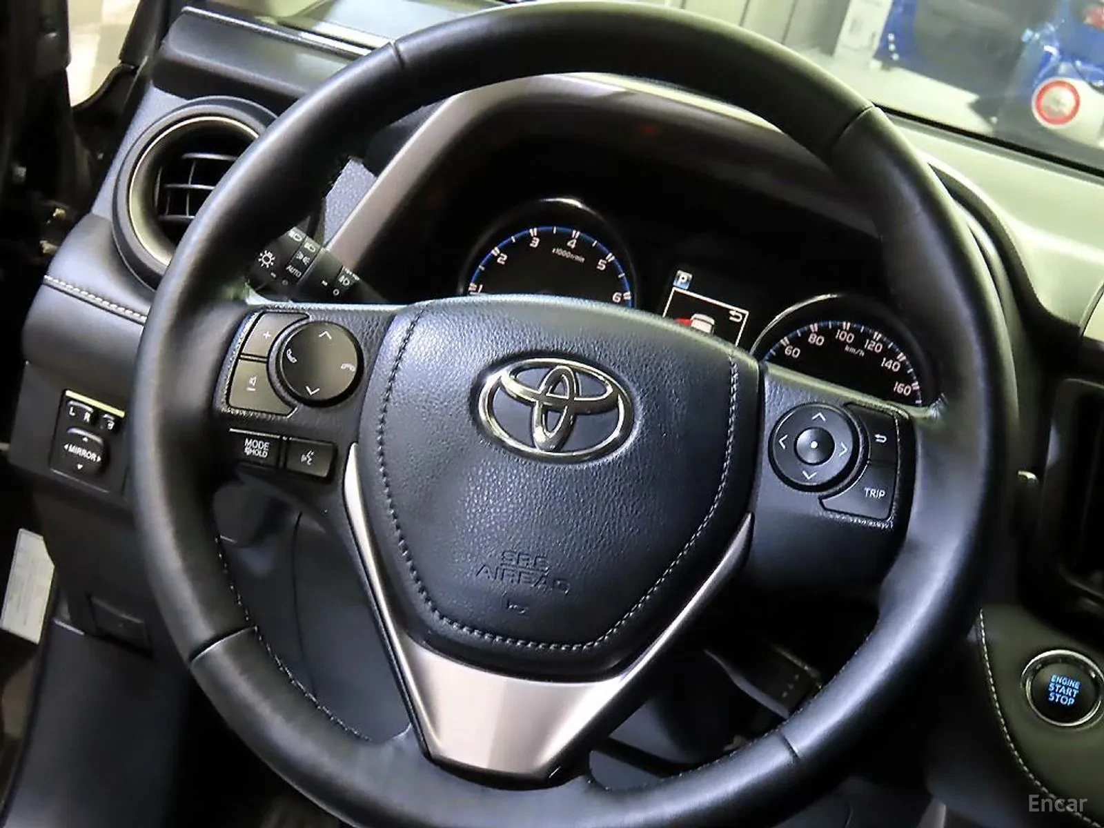 Toyota Rav4, снимка 8 - Автомобили и джипове - 55003191