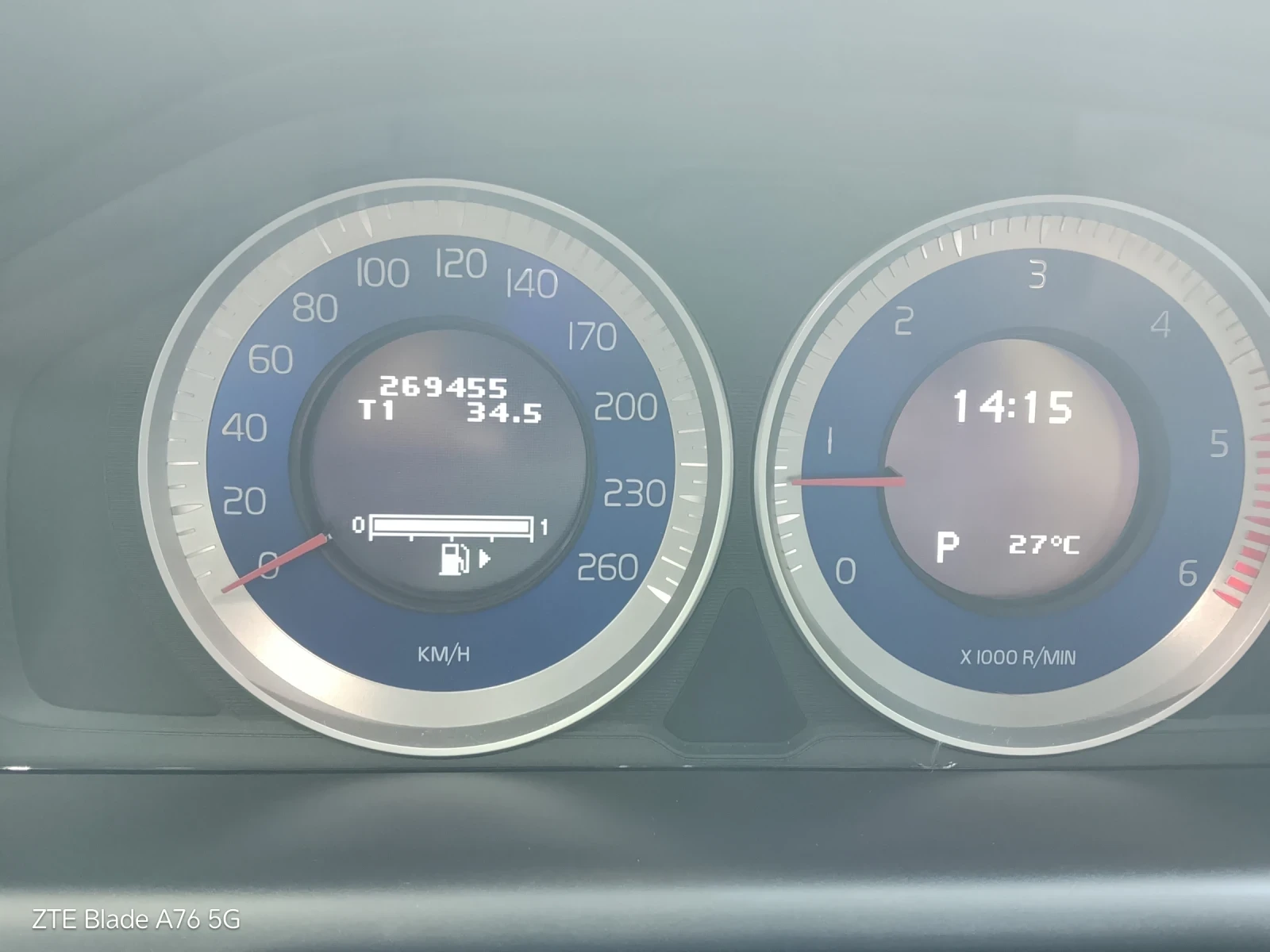 Volvo XC60 R - Desingn Кожен салон, снимка 12 - Автомобили и джипове - 55223841