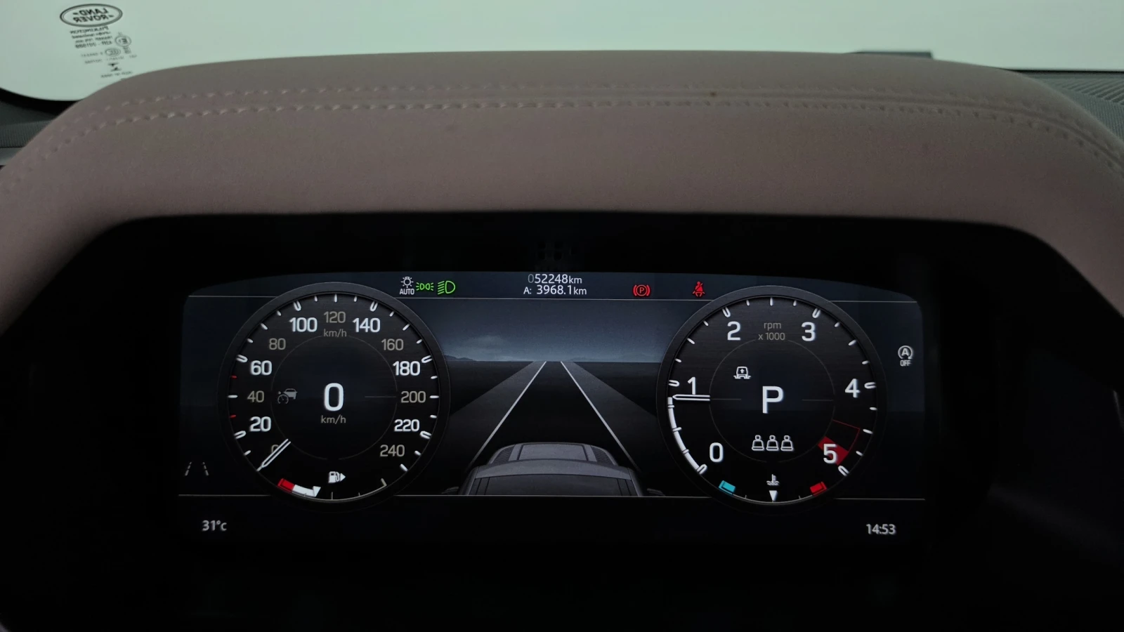 Land Rover Defender D240* BLIND SPOT* 360* ЛЮК* ПОДГРЕВ ВОЛАН* КРАЙНА , снимка 8 - Автомобили и джипове - 55383892
