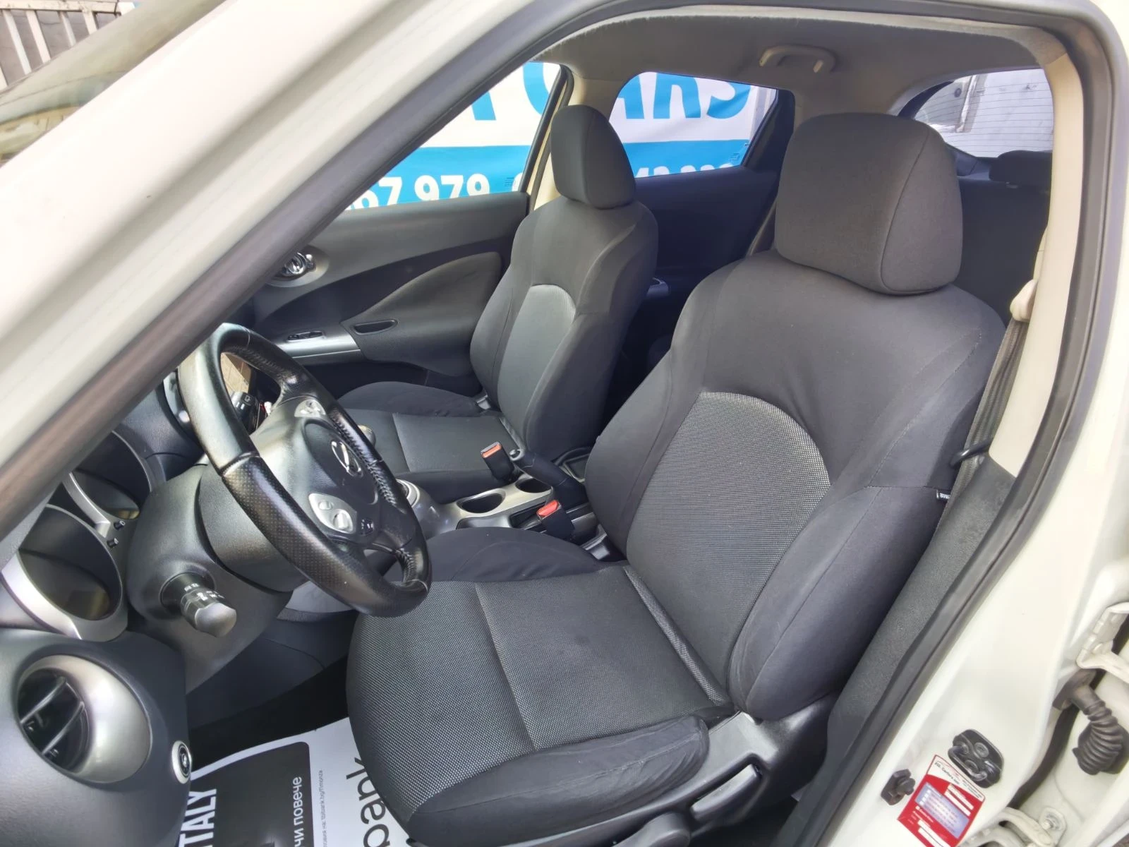 Nissan Juke 1.6 бензин газ, снимка 9 - Автомобили и джипове - 55741348