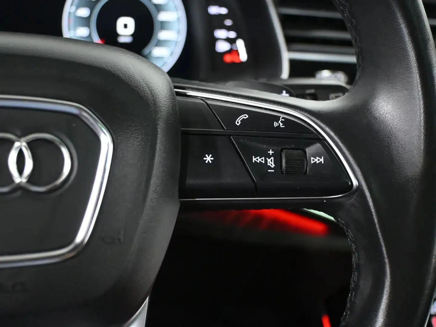 Audi Q7 PROGRESSIV S LINE ЦЕНА ДО БЪЛГАРИЯ АВТОКРЕДИТ, снимка 12 - Автомобили и джипове - 56022463