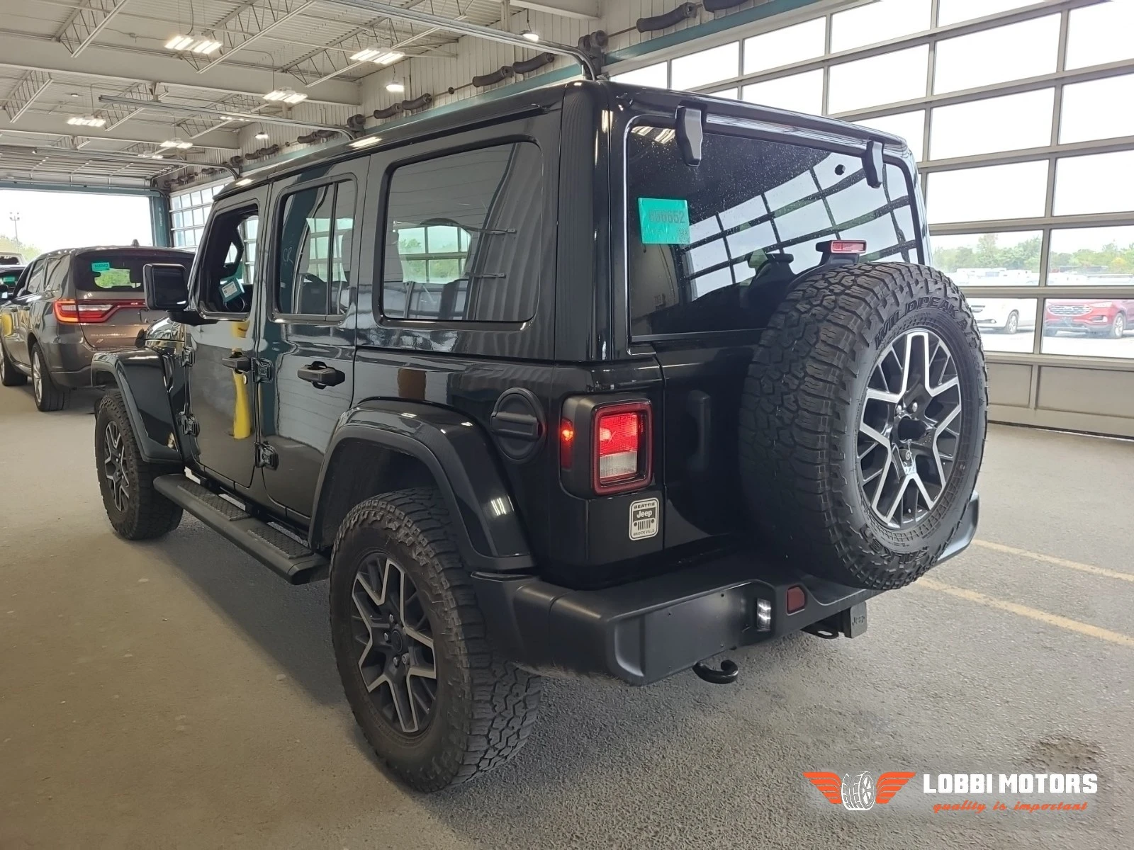 Jeep Wrangler, снимка 4 - Автомобили и джипове - 56102584