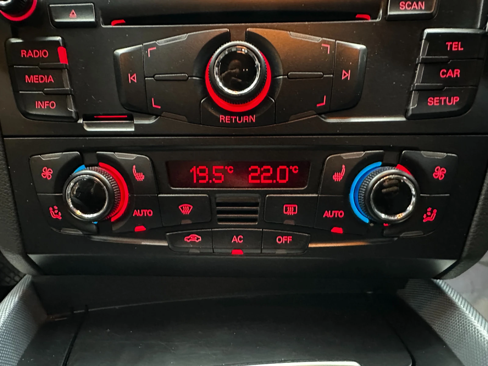 Audi Q5 3.0 V6 TDI quattro , снимка 11 - Автомобили и джипове - 56327957