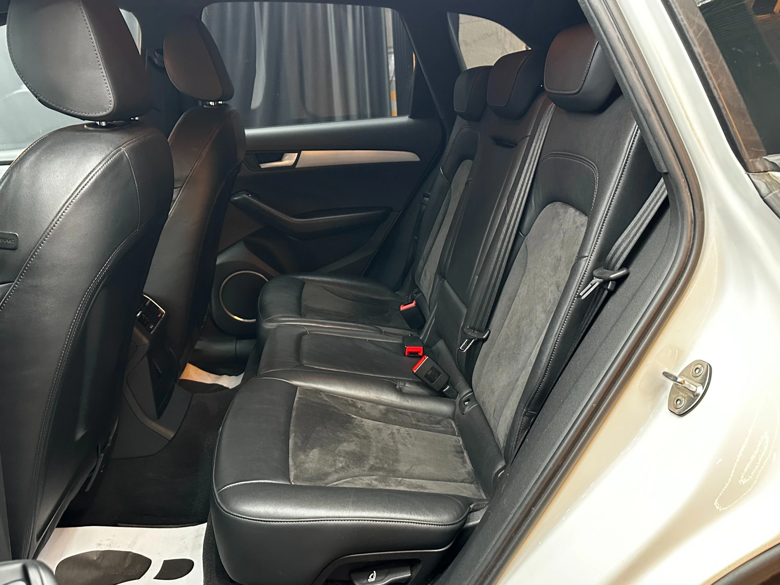 Audi Q5 3.0 V6 TDI quattro , снимка 8 - Автомобили и джипове - 56327957