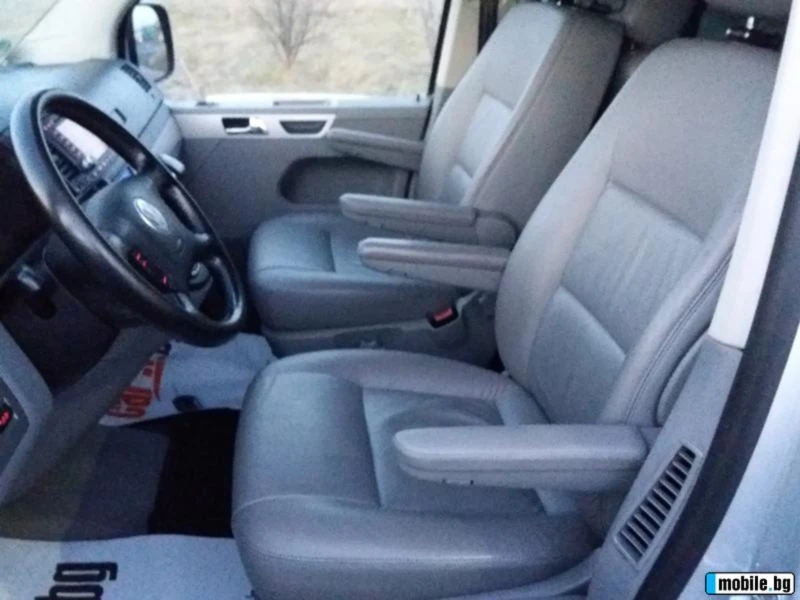 VW Transporter 2.5 TDI, снимка 9 - Бусове и автобуси - 52658368