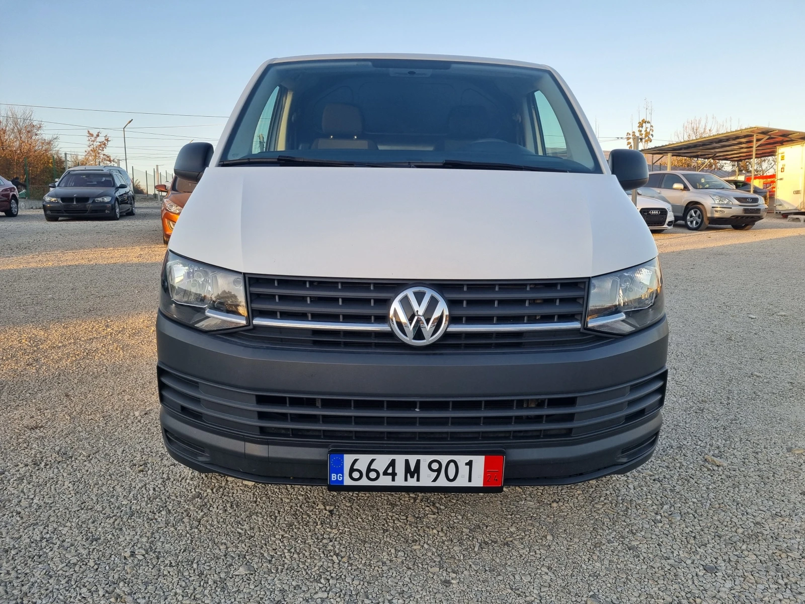 VW T6 2.0TDI 102k.c Клима Euro 6b ШВЕЙЦАРИЯ  - изображение 2