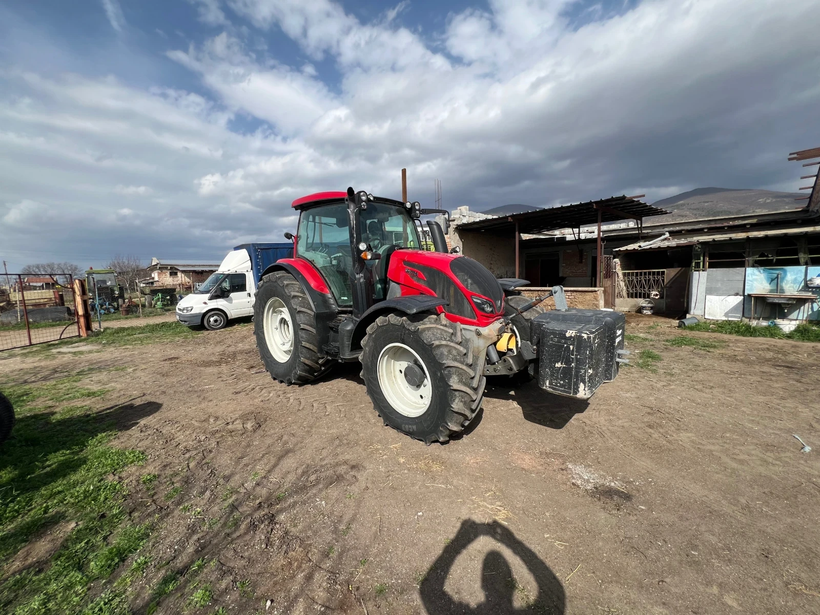 Трактор Valtra N154EH5 - изображение 2
