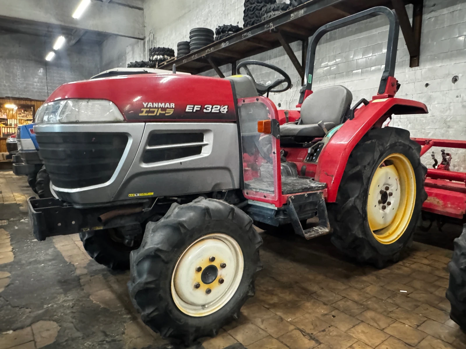 Трактор Yanmar ER324