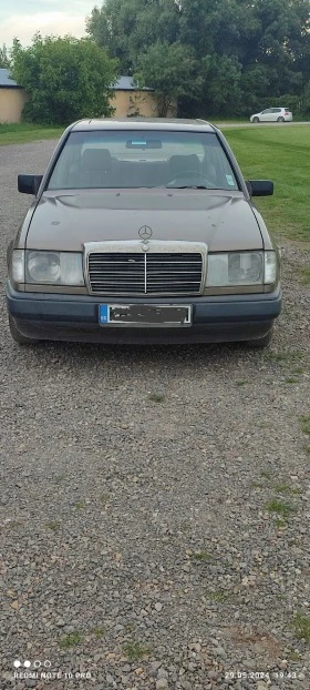     Mercedes-Benz 124 200D