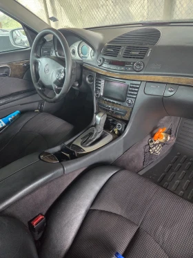 Mercedes-Benz E 270, снимка 12