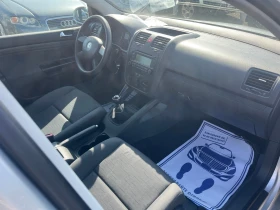 VW Golf 1.6 БЕНЗИН 102к.с - 3499 € / 6843.45 лв. - 20985476 13