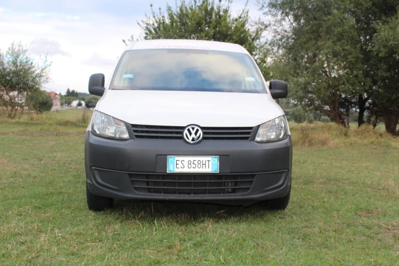 VW Caddy 1.6 tdi, снимка 3 - Автомобили и джипове - 47561874