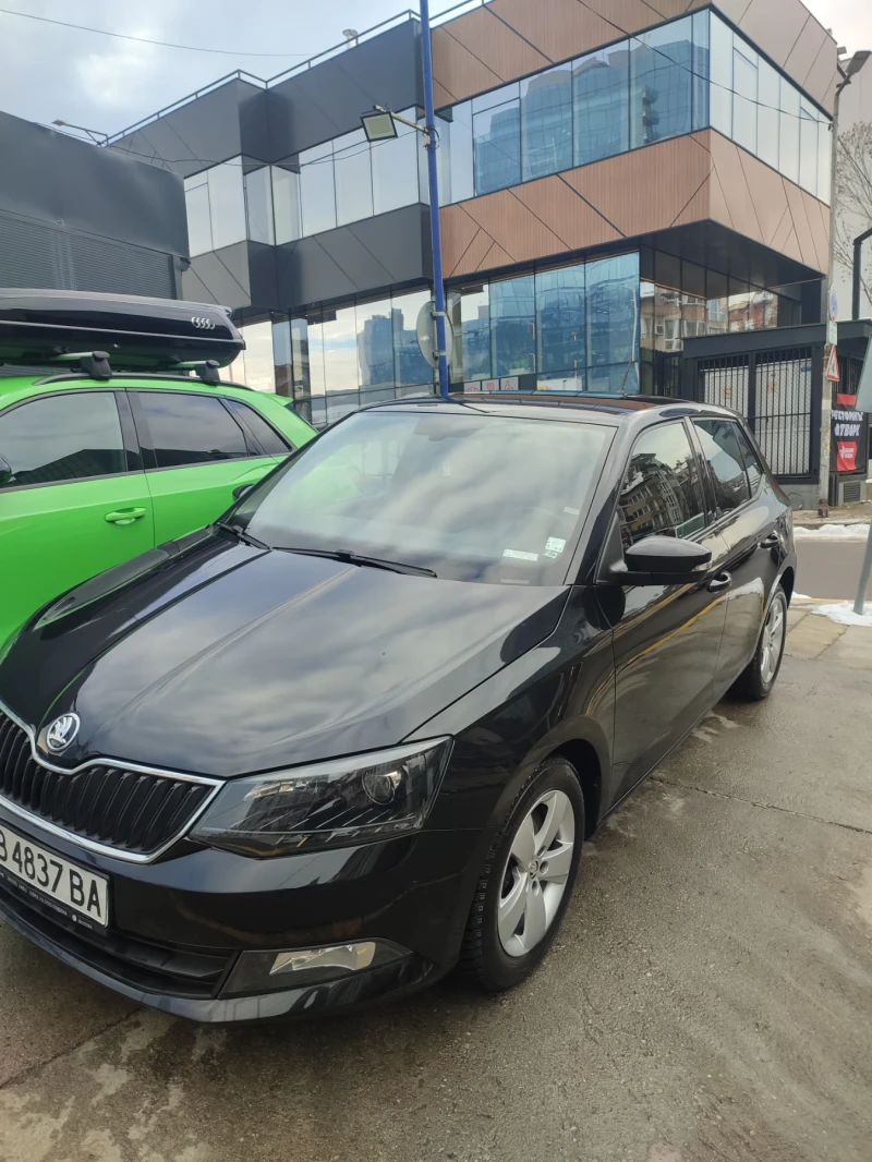 Skoda Fabia, снимка 10 - Автомобили и джипове - 48773637