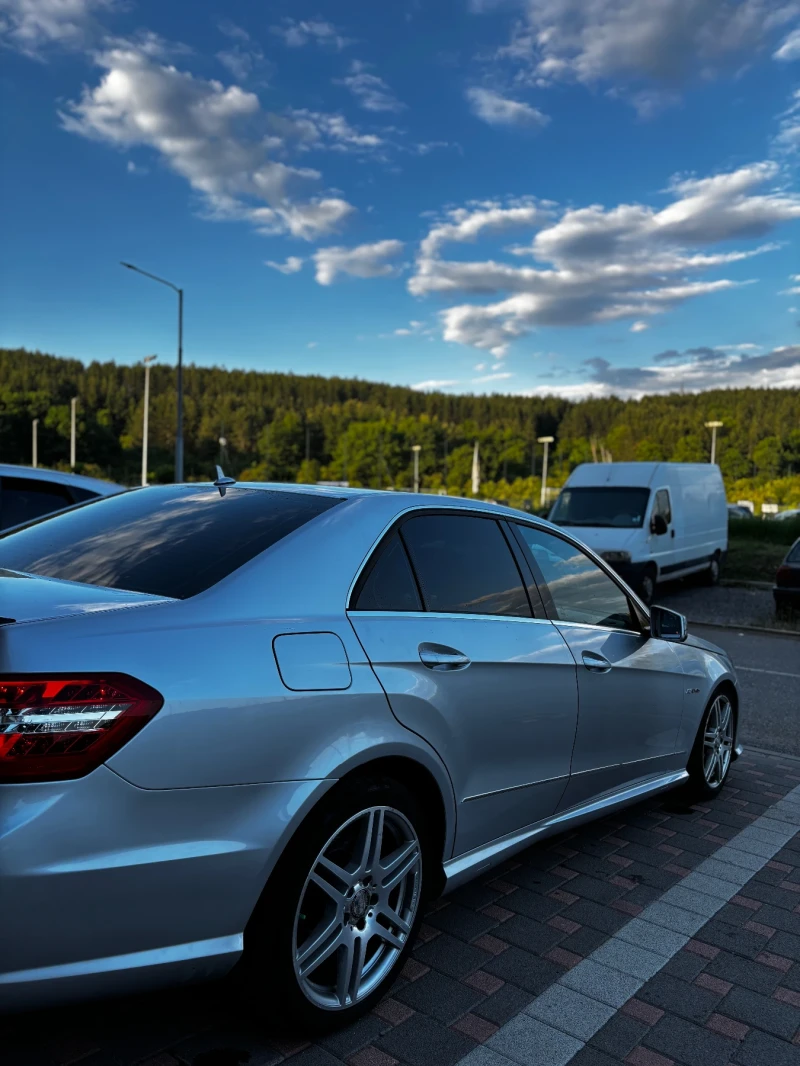 Mercedes-Benz E 350 AMG Pack, снимка 4 - Автомобили и джипове - 52041488