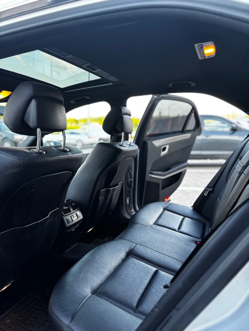 Mercedes-Benz E 350 AMG Pack, снимка 8 - Автомобили и джипове - 52041488