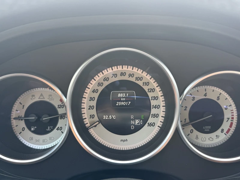 Mercedes-Benz CLS 400 2015 4MATIC * БЕЗ ПЪРВОНАЧАЛНА ВНОСКА* , снимка 9 - Автомобили и джипове - 52323068