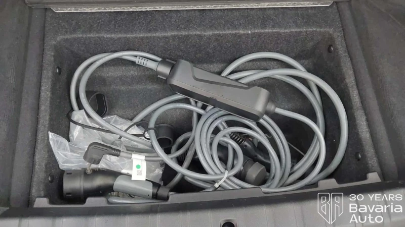 BMW i4 40 eDrive M Sport Paket, снимка 15 - Автомобили и джипове - 52815813