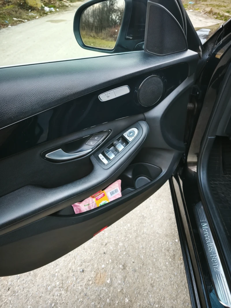 Mercedes-Benz C 200 C200, снимка 11 - Автомобили и джипове - 52877919